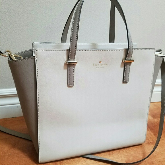 Cedar Street Hayden - Large - Picture 2 of 6