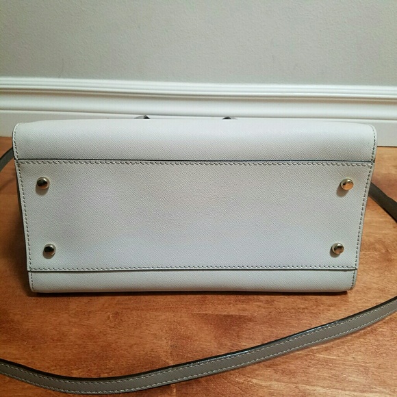 Cedar Street Hayden - Large - Picture 4 of 6