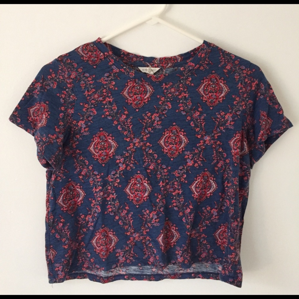 Crop top tee shirt