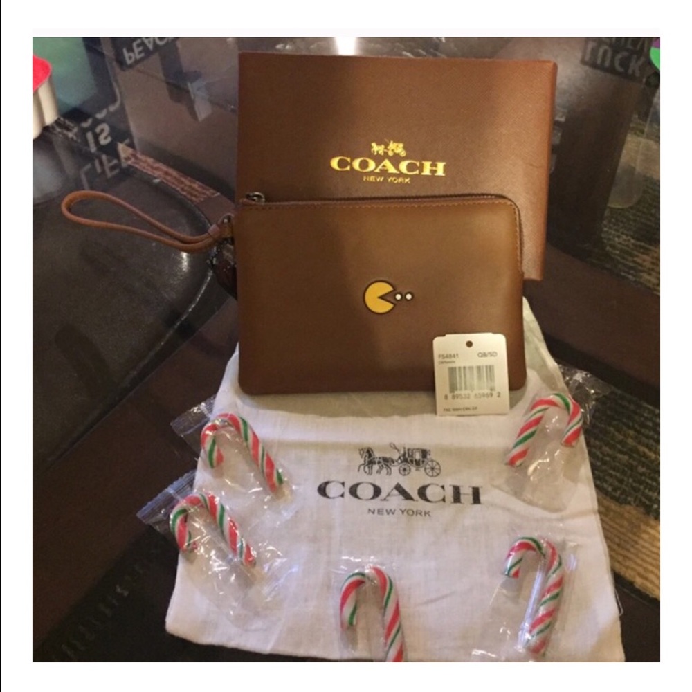 NWT PACMAN COACH WALLET!