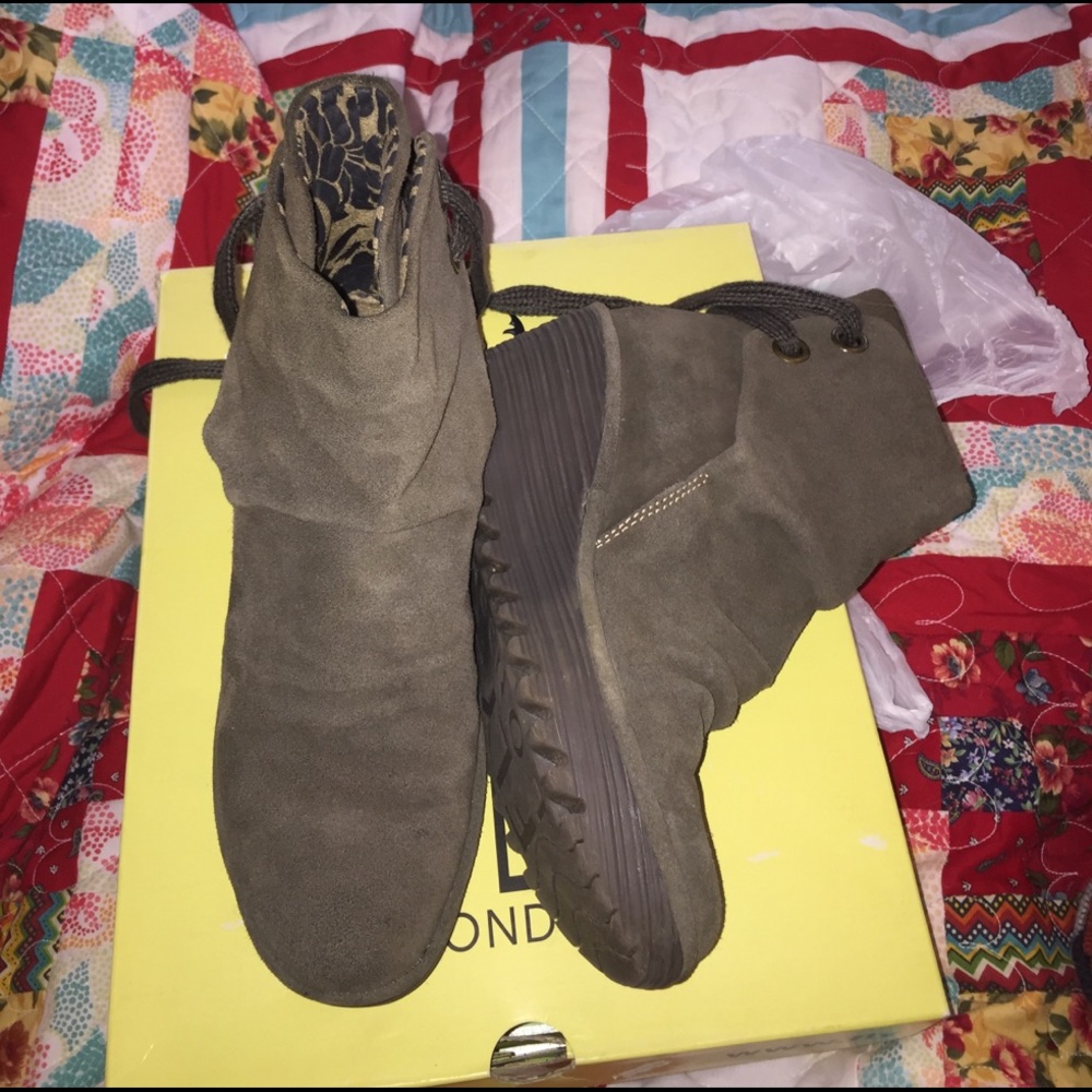 Fly London lace up wedge booties