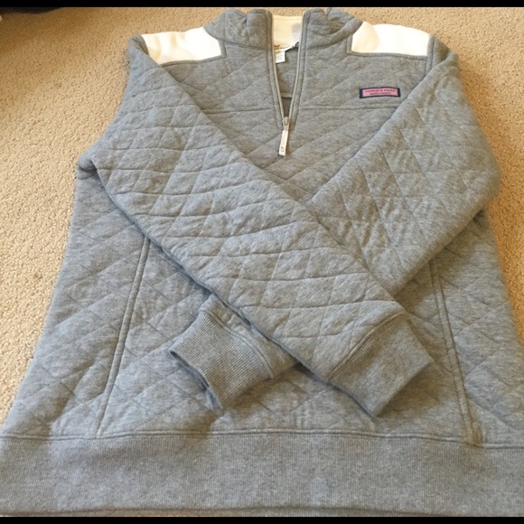 Vineyard Vines Jackets & Blazers - Vineyard vines gray quarter zip