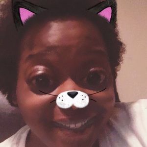 Meet your Posher, Taneisha