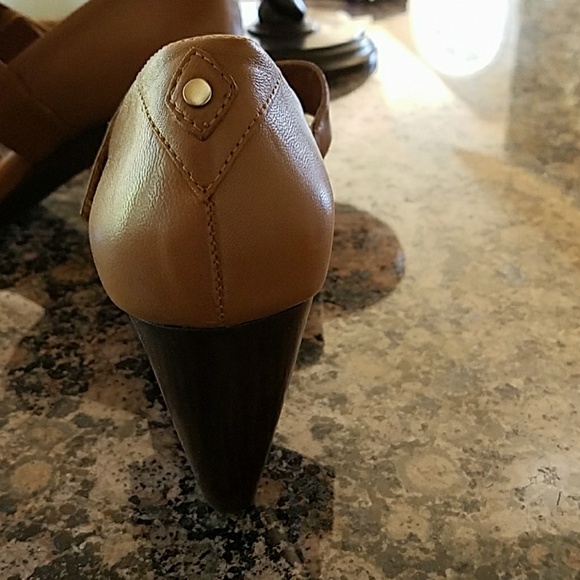 Aerosoles walking heels - Picture 3 of 4