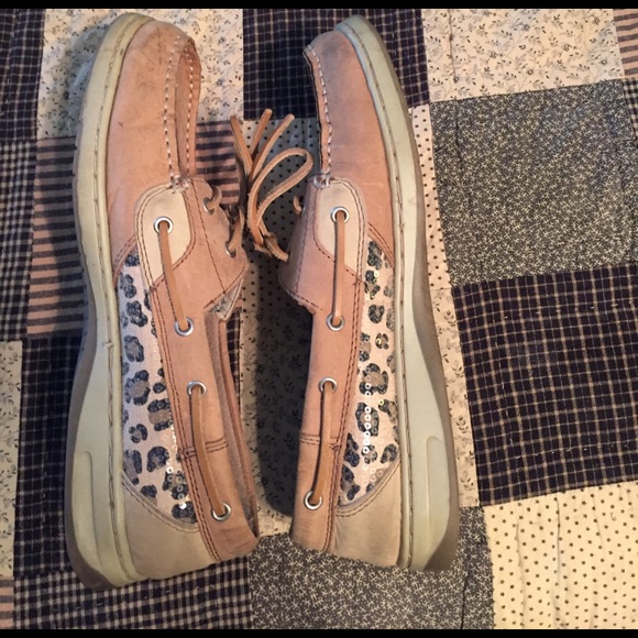 Maui Island shoes - Picture 4 of 5