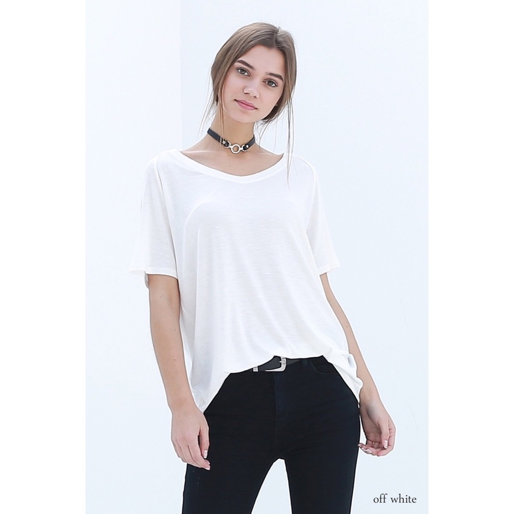 Basic white t-shirt 💕