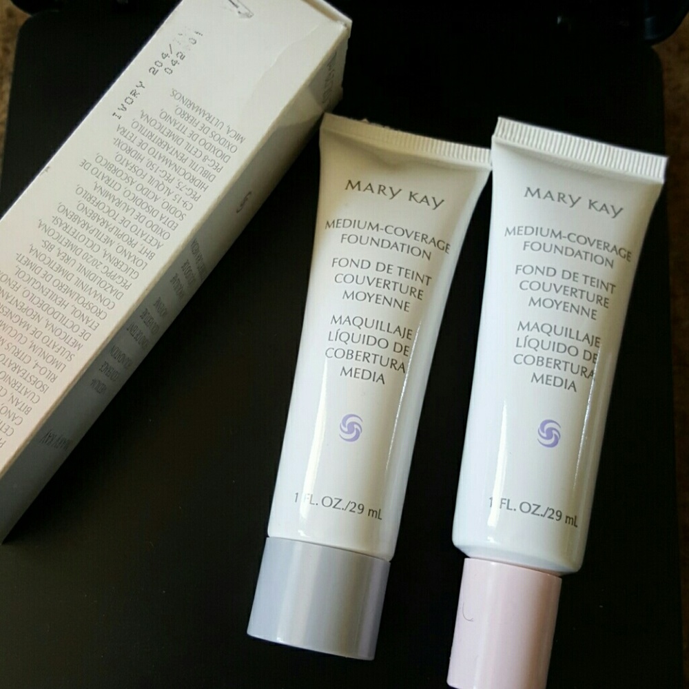 2 Mary Kay Liquid FOUNDATION Ivory 204