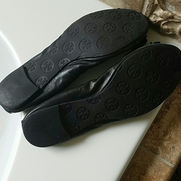 Tory Burch Reese Tassel Black Flats - Picture 2 of 4