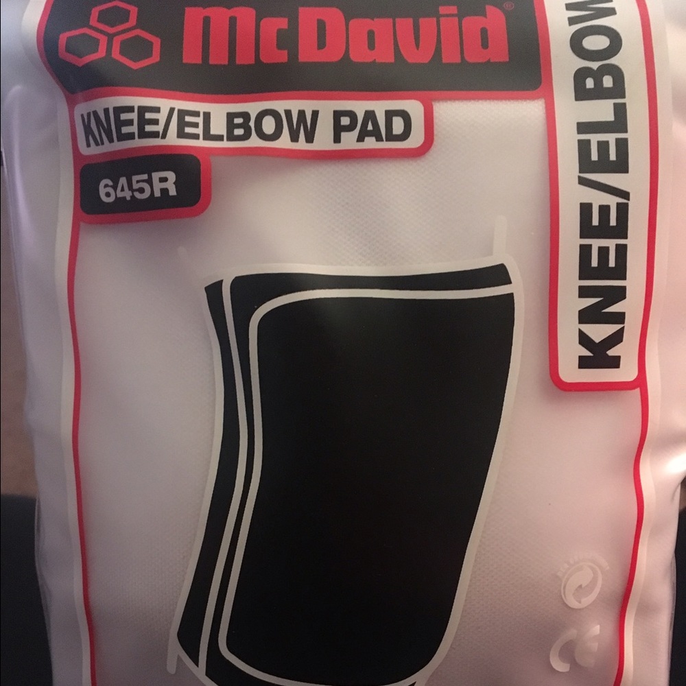 Knee pads