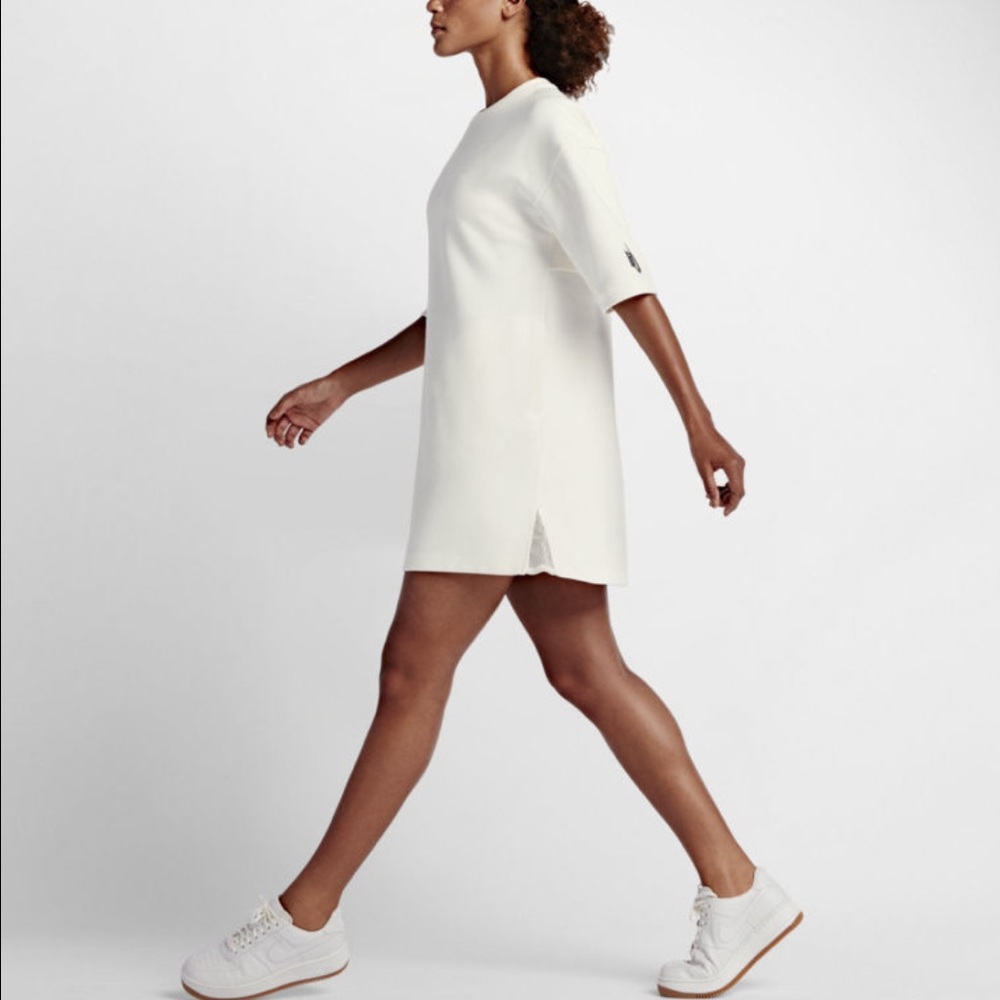 NikeLab Essential Dress
