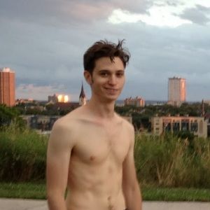 Meet your Posher, Stephan