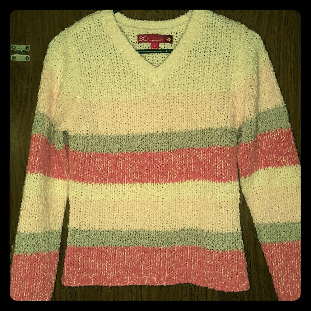 Cute loose knit sweater