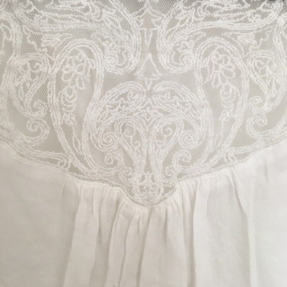 Blouse - Picture 3 of 4