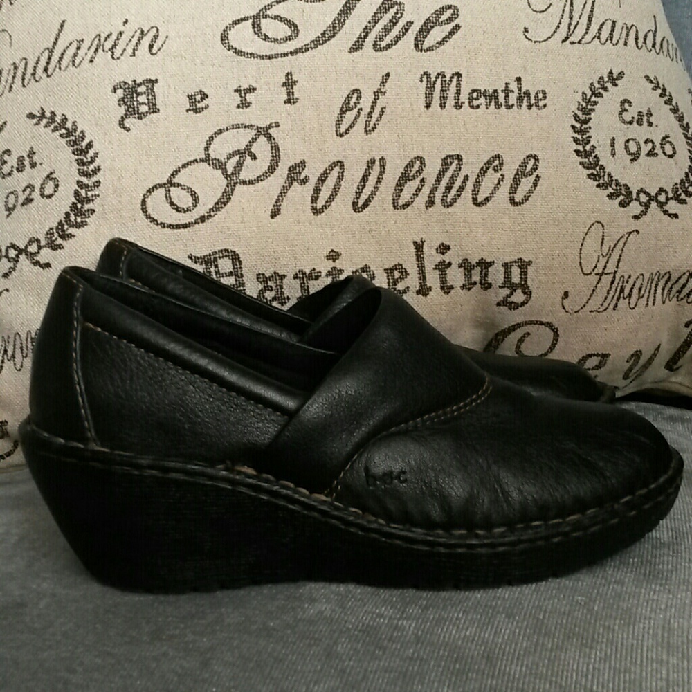 *FREE WITH ANY PURCHASE*