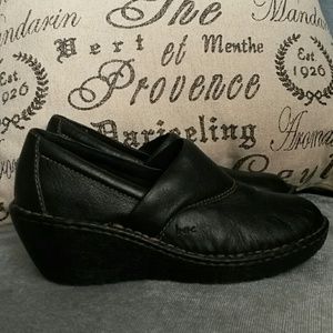 *FREE WITH ANY PURCHASE*