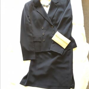 LBS. Tahari Arthur S. Levine Skirt Suit - 8P