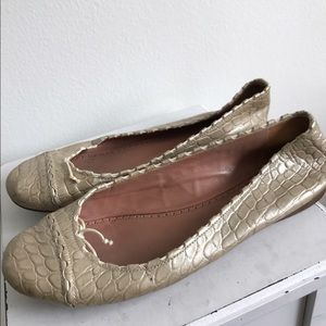 Alaia ballet flats