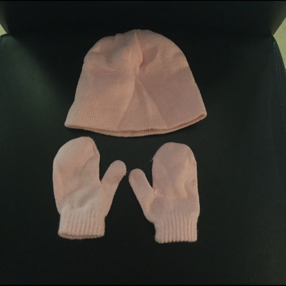 Baby hat & mittens