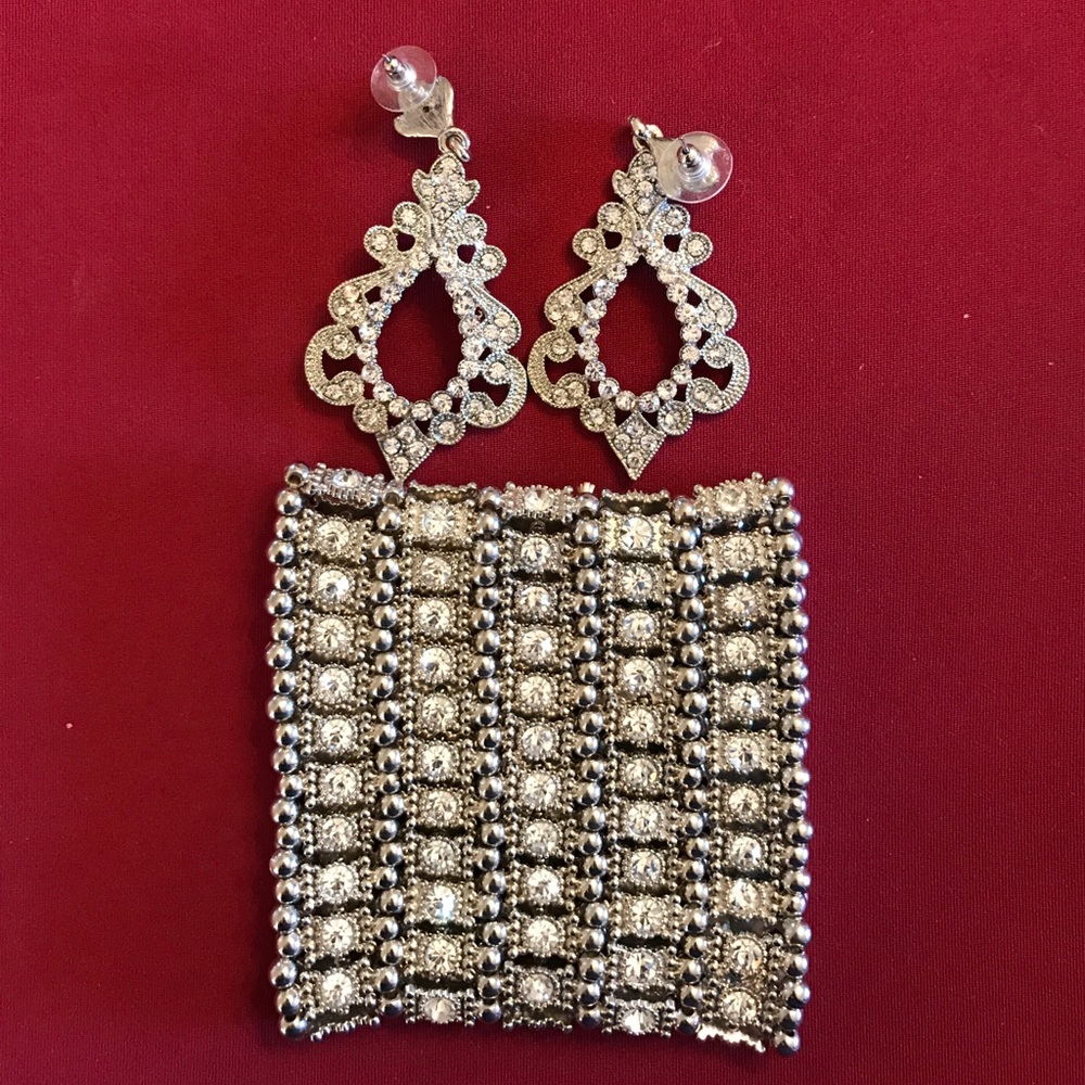 Crystal bracelet and earring set