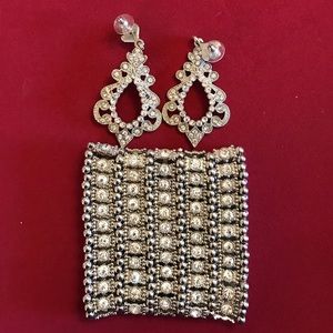 Crystal bracelet and earring set