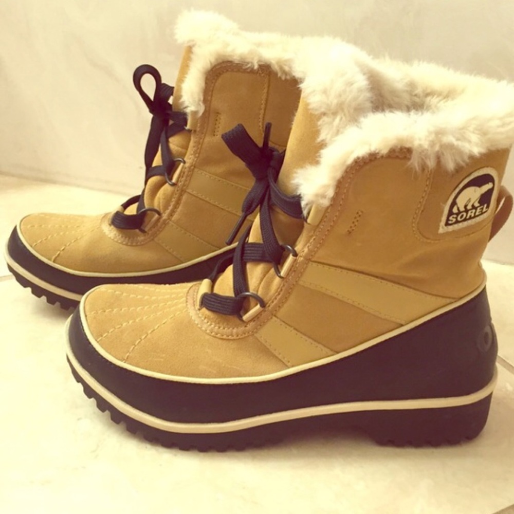 Sorel Posh Tivoli II boots like new