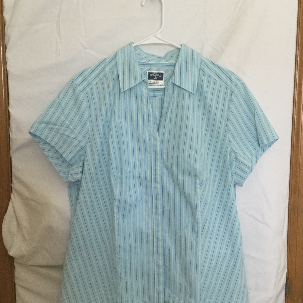 Lee Riders easy care button down.