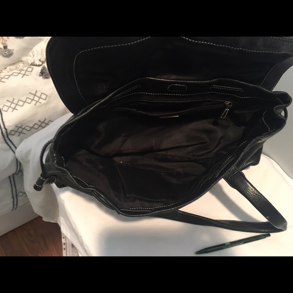 Handbag - Picture 2 of 6