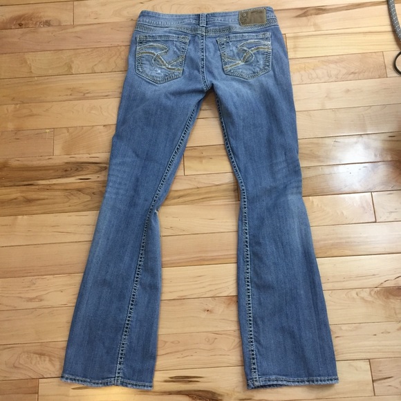 Silver Distressed Bootcut Jeans Size 27 - Picture 2 of 5