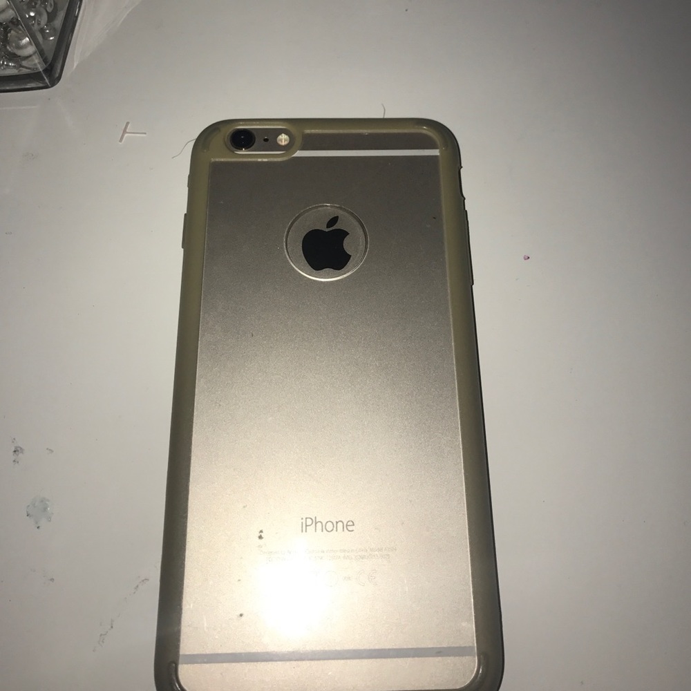 Iphone 6 plus clear case