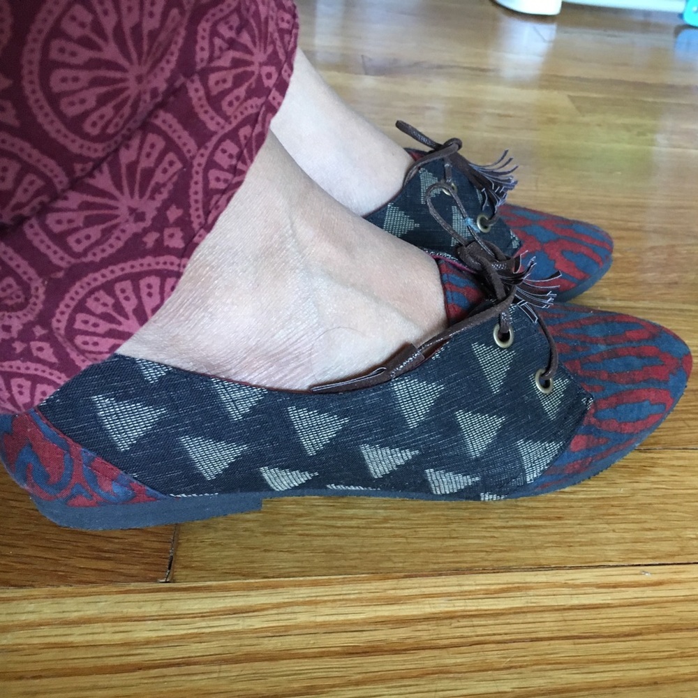 Printed Oxfords
