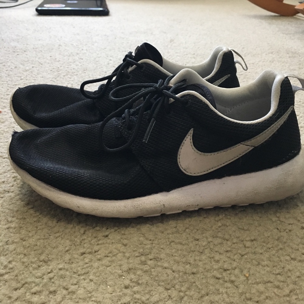 Nike Roshes