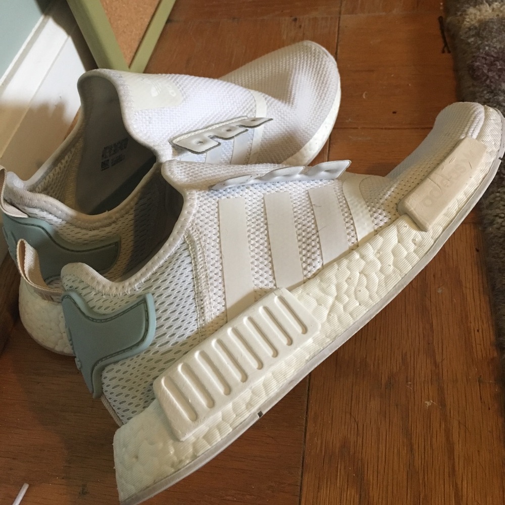 White adidas nmds