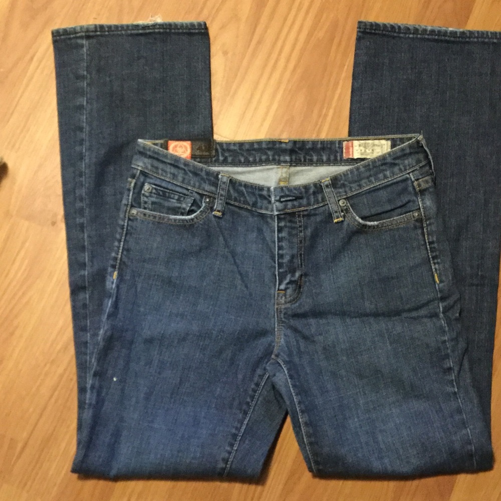 Gap classic fit strait leg stretch 4 reg