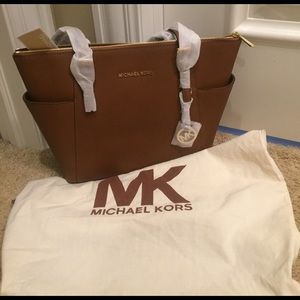 Never been used bag!