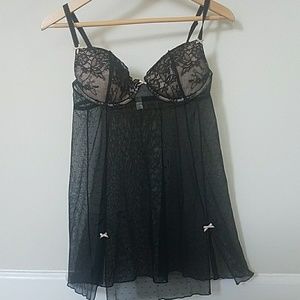 Lingerie Intimates