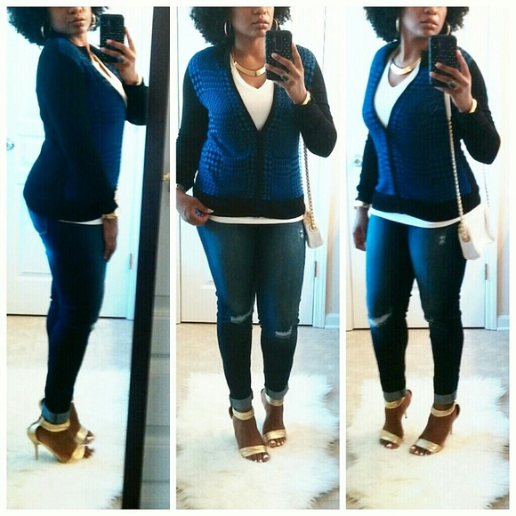 Weekends by Chico's Blue & Black Designed Sweater Jacket - Picture 1 of 5