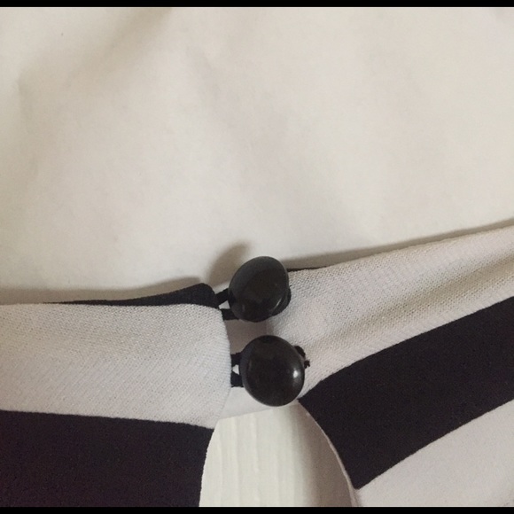 Black and white stripped maxi dress. - Picture 3 of 6