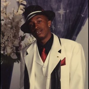 Meet your Posher, Pierre