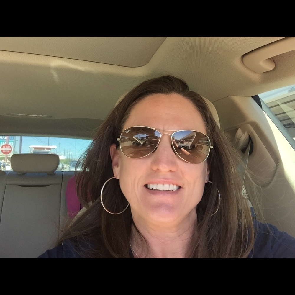 Meet your Posher, Heather