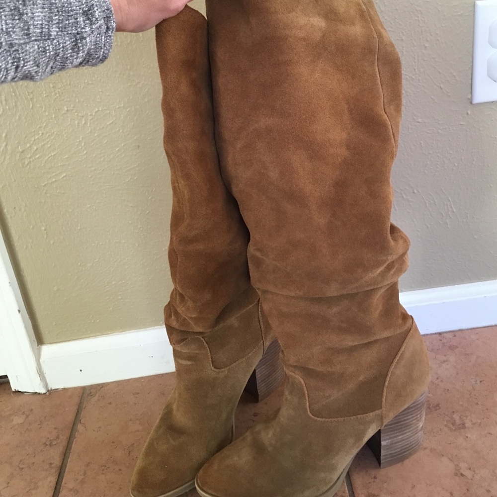 Steve Madden suede boots
