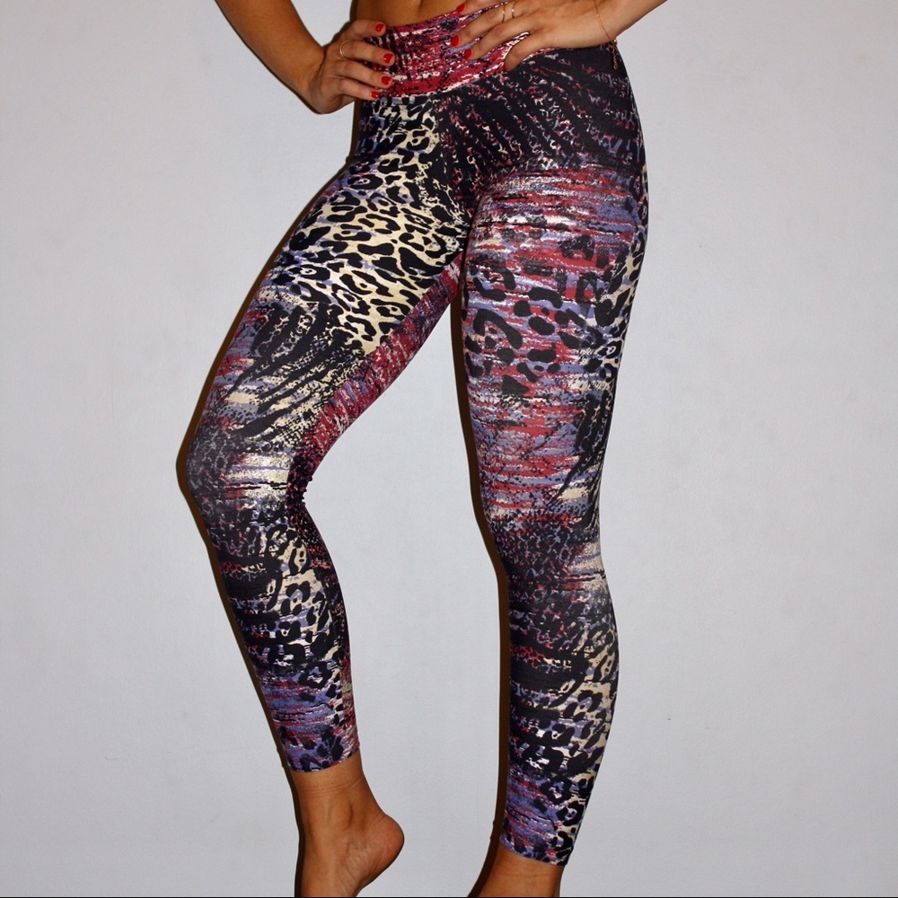 Liquido Leggings