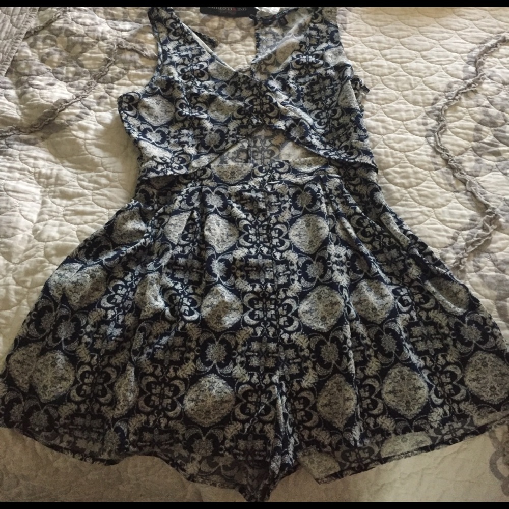 Super cute romper!!
