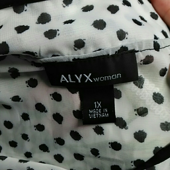 Polka Dot Top - Picture 3 of 3