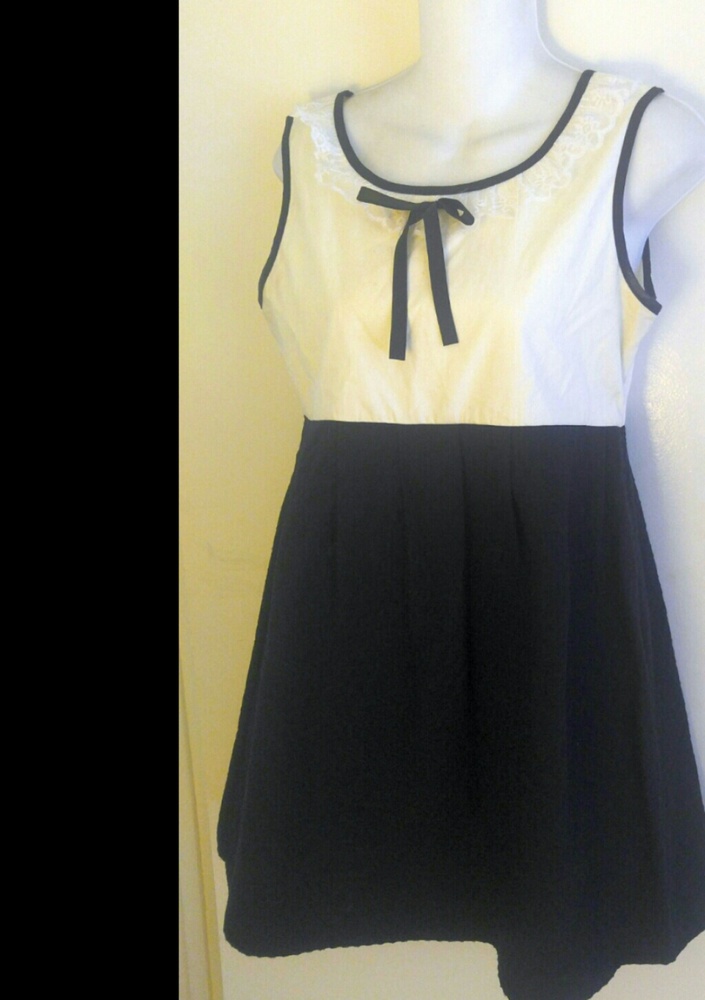 Jack BB Dakota Modcloth Mid Mini Dress