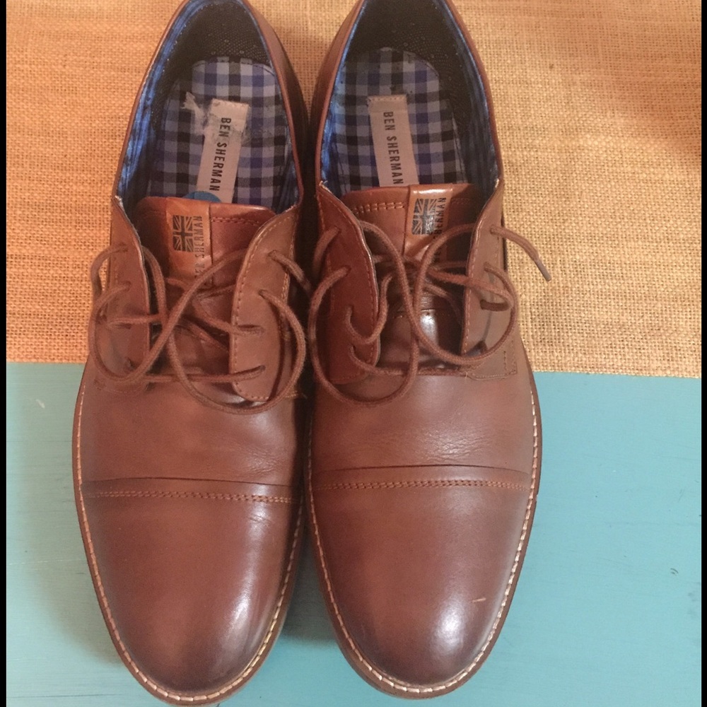 Ben Sherman Luke distressed shoe
