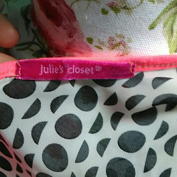 Neon Peach Polka Dot Top - Picture 3 of 3