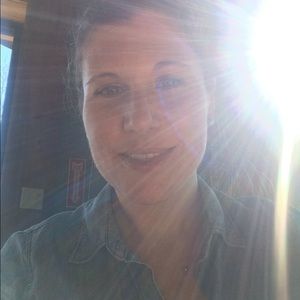 Meet your Posher, Anne