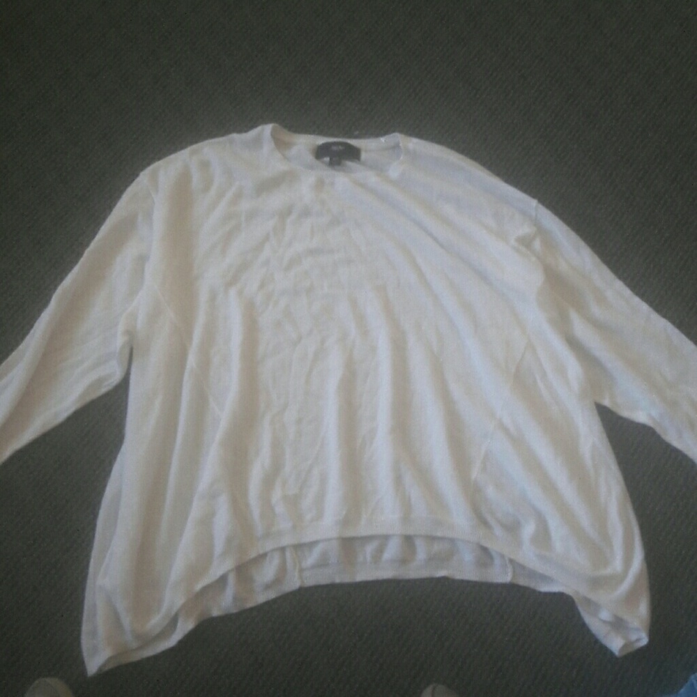 Long sleeve white shirt