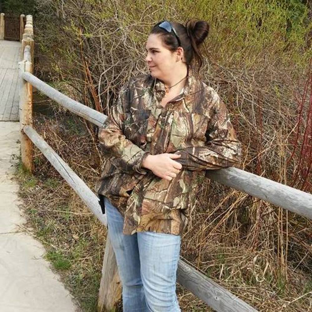 Meet your Posher, Tohniejo