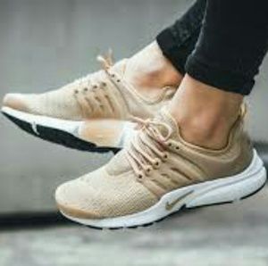 Nike Presto (Linen)